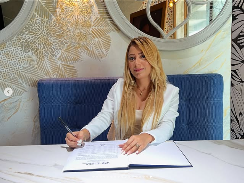 Firma de acta de Grado.